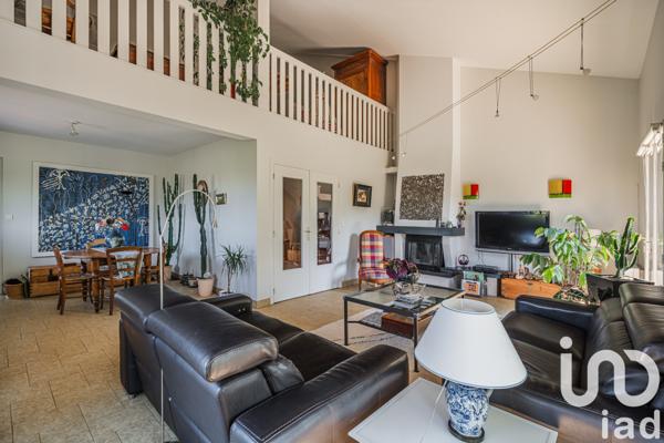 Maison à vendre 8 pièces 175 m² Coublevie