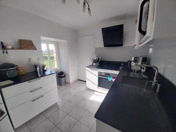 Maison à vendre à Andouillé en Mayenne (53240), ref : 53090-772