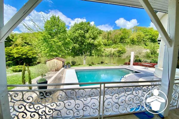 Vente                                                      Maison
                        
                     5 pièces                      143 m2                     à Casseneuil