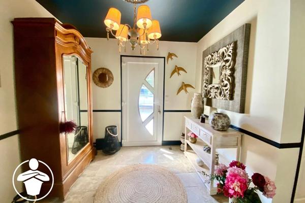 Vente                                                      Maison
                        
                     5 pièces                      143 m2                     à Casseneuil