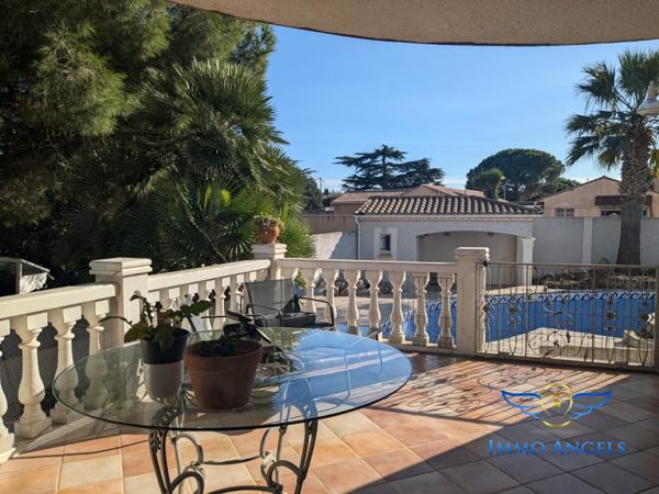 Villa T6 244m2 avec Piscine