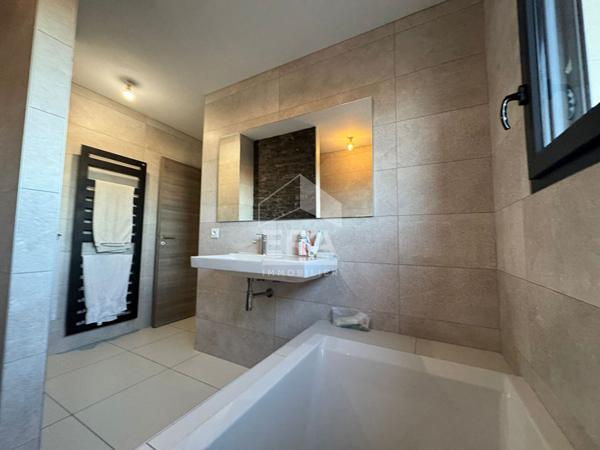 Trouillas "La Colline" - Villa 4 chambres avec piscine à louer