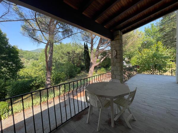 À vendre – Élégante villa familiale à deux pas du centre de Dieulefit