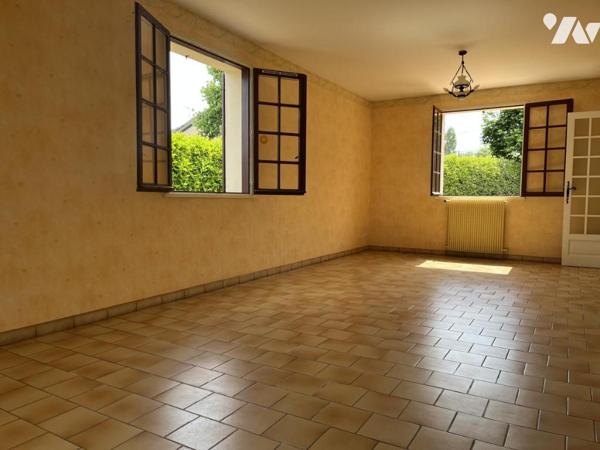 Propriété avec chambre au rdc