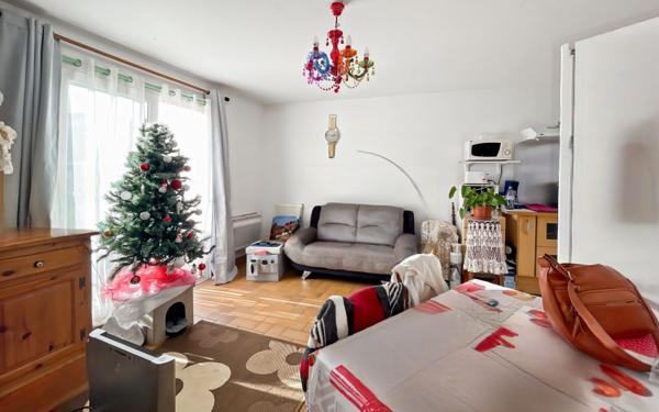 Appartement à vendre    3 pièces • 43 m2 Mont-de-Marsan