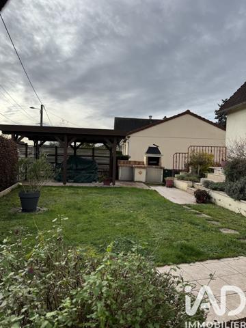 Maison à vendre 6 pièces 114 m² Saint-Germain-du-Puy