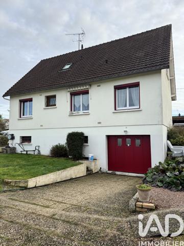 Maison à vendre 6 pièces 114 m² Saint-Germain-du-Puy