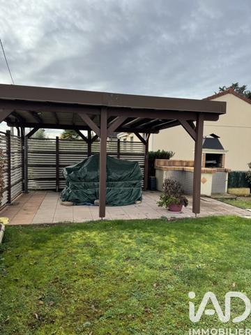 Maison à vendre 6 pièces 114 m² Saint-Germain-du-Puy