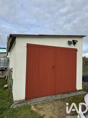 Maison à vendre 6 pièces 114 m² Saint-Germain-du-Puy