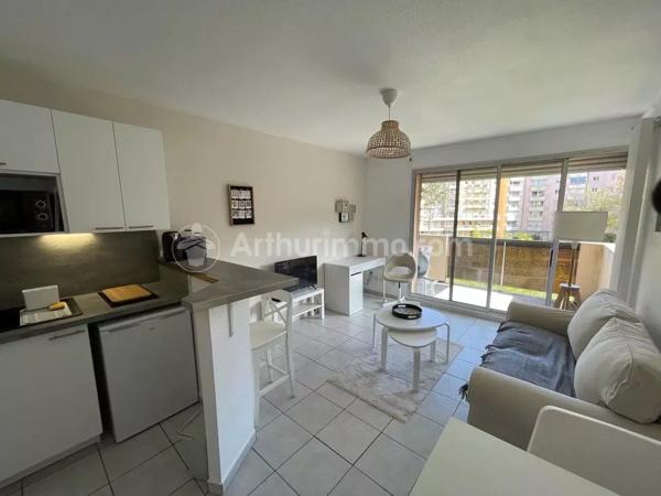 Location de vacances                                                      Appartement
                        
                     2 pièces                      35 m2                     à Belfort