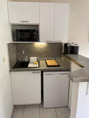 Location de vacances                                                      Appartement
                        
                     2 pièces                      35 m2                     à Belfort