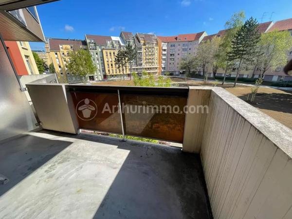 Location de vacances                                                      Appartement
                        
                     2 pièces                      35 m2                     à Belfort