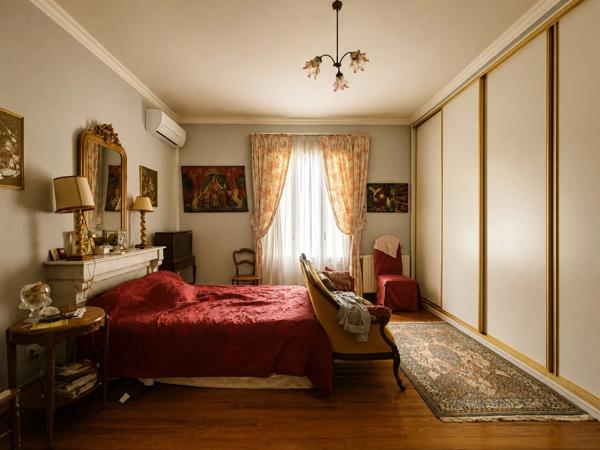 MAISON DE MAÎTRE D'EXCEPTION – ANCIEN DOMAINE VITICOLE – PLUS DE 1 000 m² DE BÂTIS – CŒUR DE VILLE