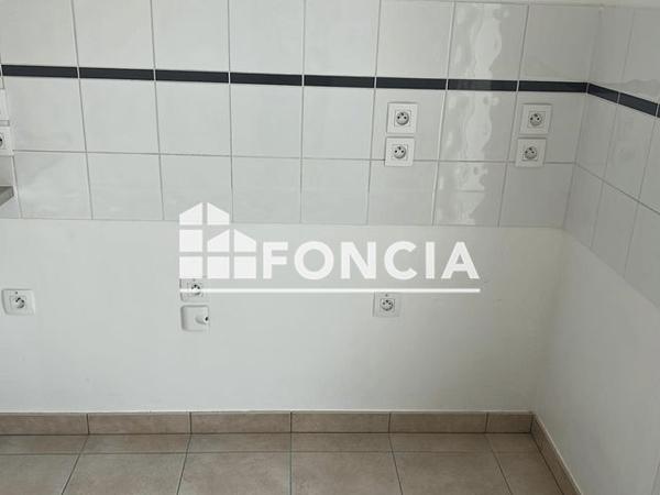 Location Appartement 2 pièces 50.1 m² - IMPASSE DES PEGANS Ferney Voltaire 01210