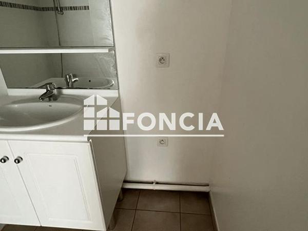 Location Appartement 2 pièces 50.1 m² - IMPASSE DES PEGANS Ferney Voltaire 01210