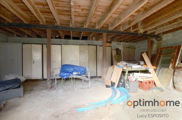 Sous-sol de 3 chambres, grand jardin et garage supplémentaire!