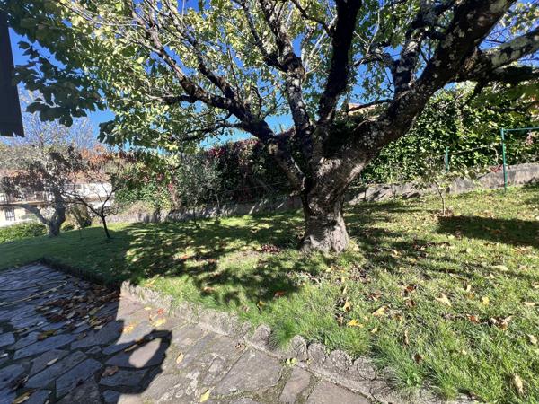 Maison 3 chambres et sous sol Cransac les therme Aveyron