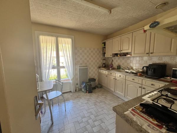 Maison 3 chambres et sous sol Cransac les therme Aveyron