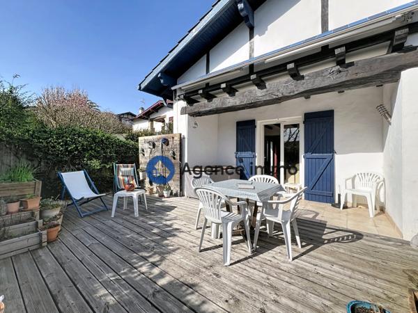 À vendre - Maison traditionnelle, 6 pièces située à Urrugne (64122)