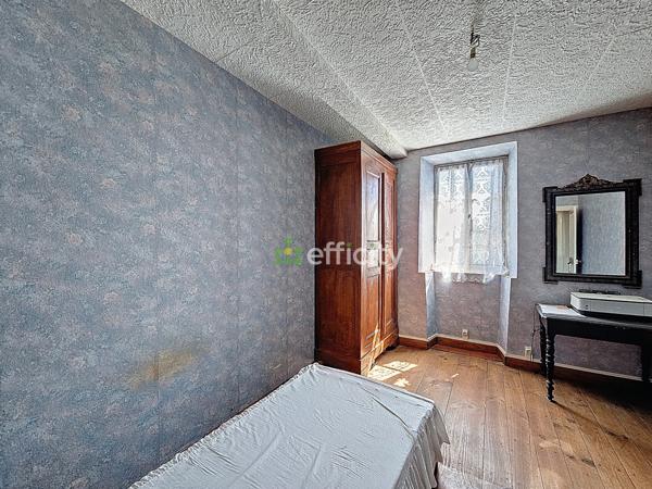 Maison 9 pièces - 163 m² Exclusivité efficity