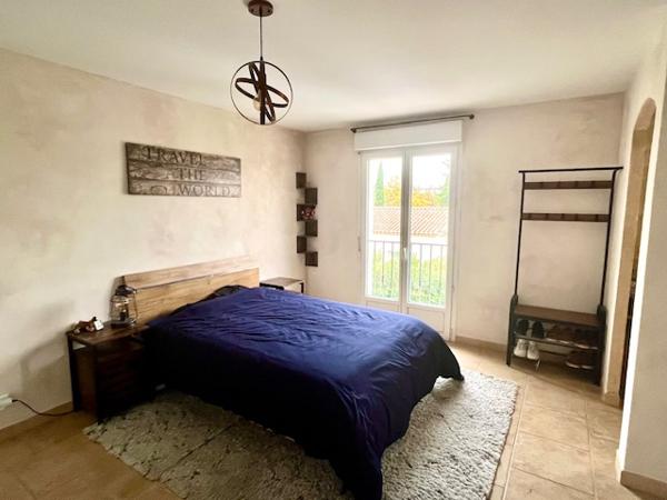 L'Isle-sur-la-Sorgue (84800) Magnifique appartement de 75 m², L’Isle-sur-la-Sorgue