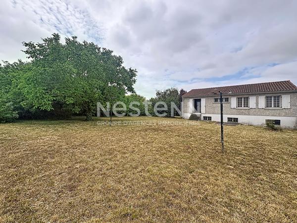 Maison 3 chambres garage sous-sol jardin Marsilly proche La Rochelle Ile de Ré Terrain de plus de 1200m²
