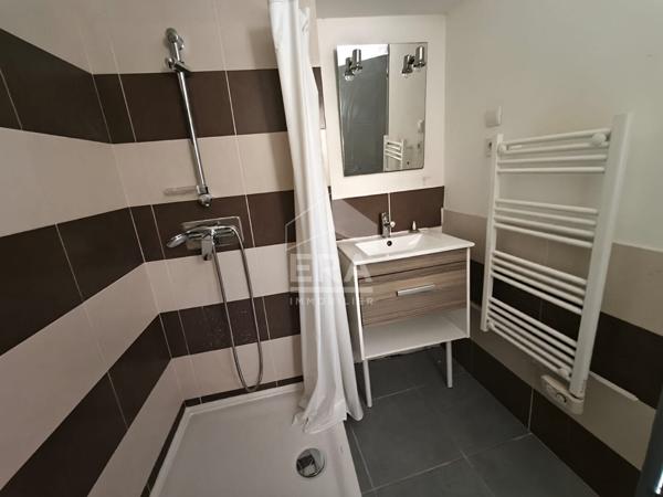 Perpignan Centre : ensemble immobilier de 4 studios meublés à vendre