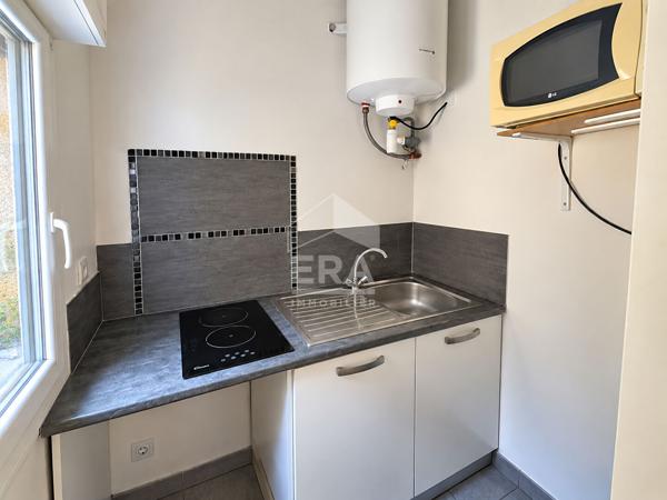 Perpignan Centre : ensemble immobilier de 4 studios meublés à vendre