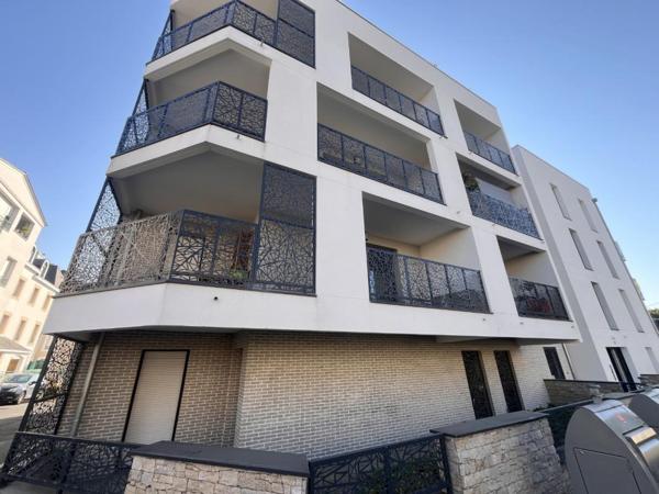Appartement T4 à louer Saint Malo - 81 m² (réf : 543717)