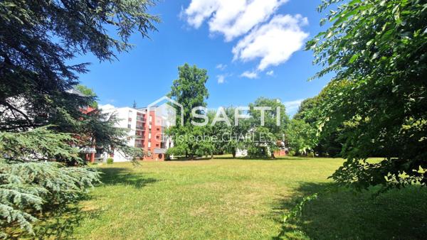 Appartement T5 de 93m2 avec terrasse et balcon
