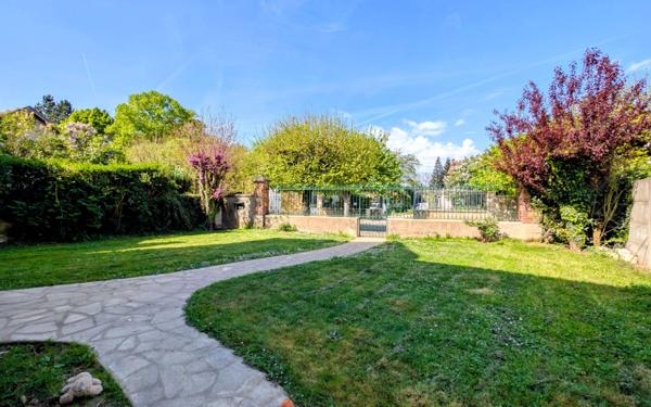Maison à vendre    4 pièces •  Saâcy-sur-Marne