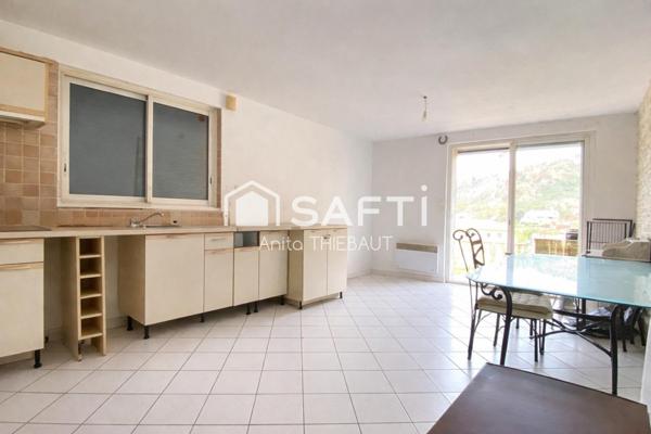 ANTHÉOR –  Deux pas de la plage