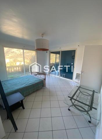 ANTHÉOR –  Deux pas de la plage