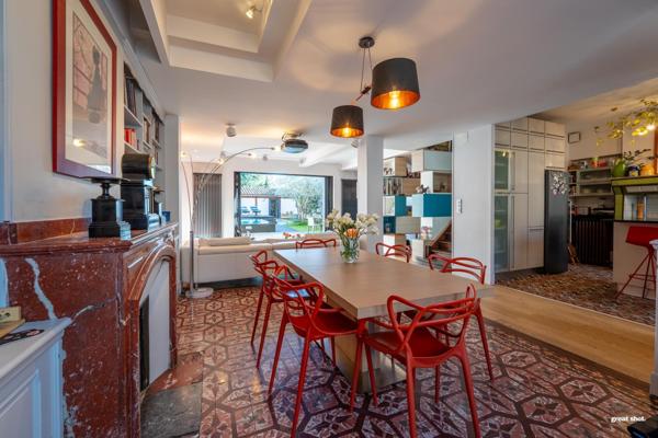 Maison 169 m² avec piscine à débordement et dépendance