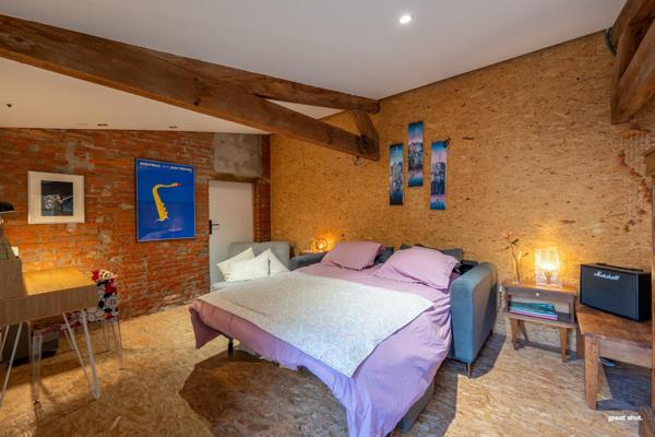 Maison 169 m² avec piscine à débordement et dépendance