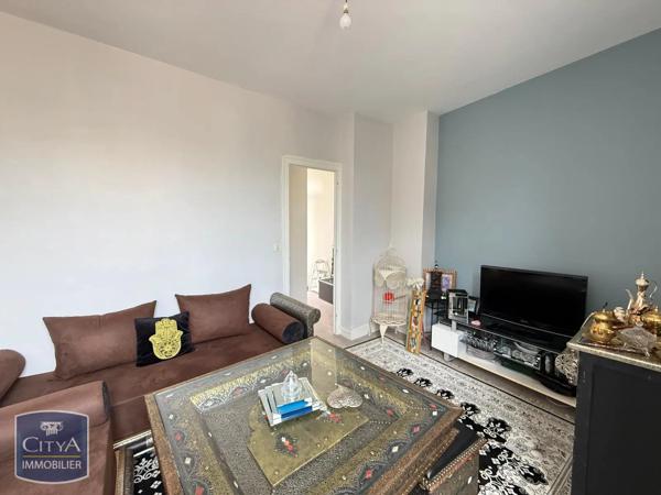Appartement à louer 5 pièces 52.04m² Saint-Étienne (42100)