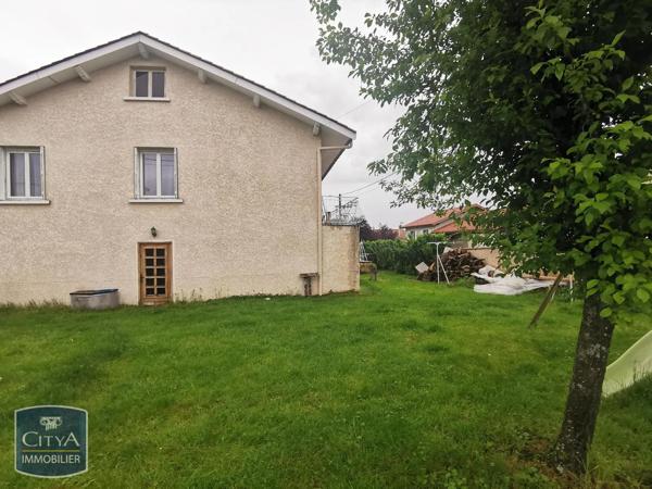 Maison à louer 4 pièces 90m² Saint-Romain-le-Puy (42610)