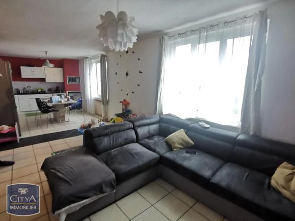 Maison à louer 4 pièces 90m² Saint-Romain-le-Puy (42610)