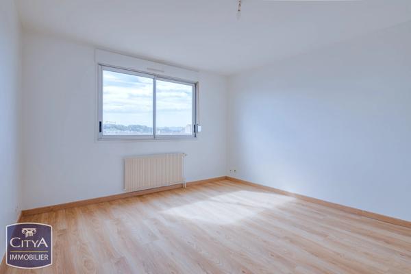 Appartement à vendre 1 pièce 37m² Vénissieux (69200)