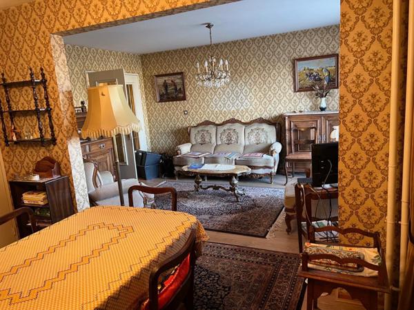 F4 lumineux quartier calme, jolie vue dégagée