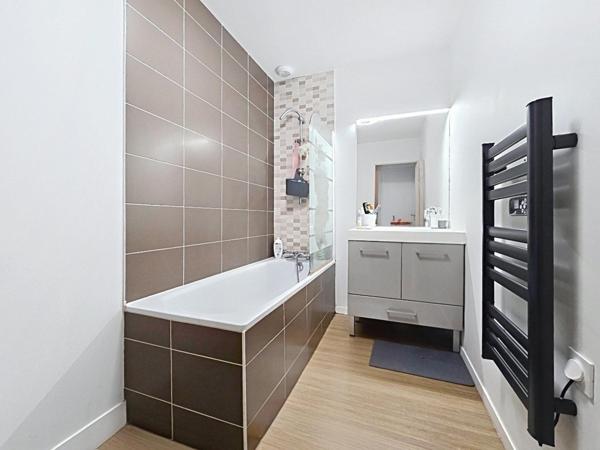 Maison contemporaine de 2018 - 3 chambres - Au calme