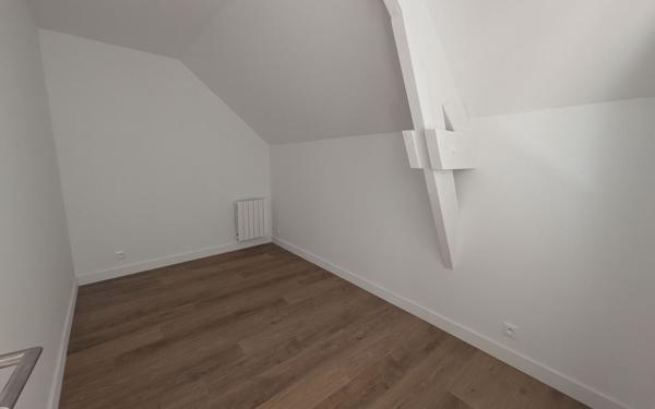 Appartement à louer    2 pièces •  Jouy-le-Châtel