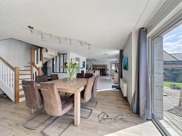 Maison de charme rénovée avec extension lumineuse – 4 chambres – dépendance – à 5 min des plages