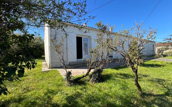 Maison à vendre    3 pièces •  Saint-Pierre-d'Oléron