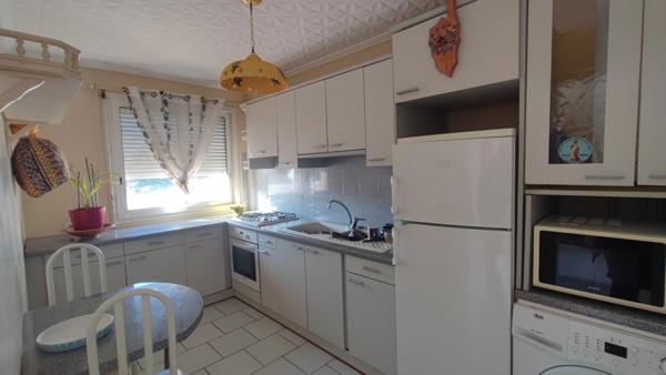 Appartement à vendre 3 pièces MEYZIEU (69)