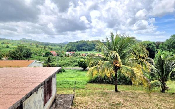 Maison à vendre    4 pièces •  Le François