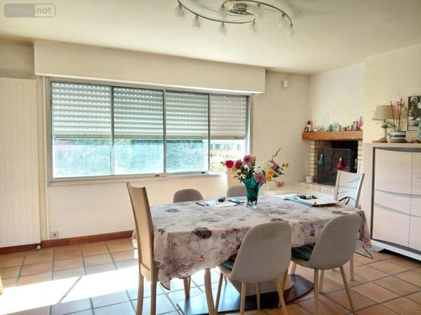 Maison à vendre à Mamers dans la Sarthe (72600), ref : 61068-23