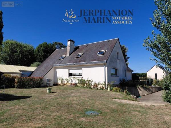 Maison à vendre à Mamers dans la Sarthe (72600), ref : 61068-23