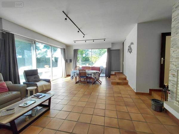 Maison à vendre à Mamers dans la Sarthe (72600), ref : 61068-23