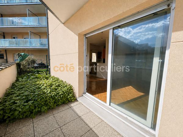 Vente
                Appartement66,8 m² - 3 Pièces -
                    SAINT ANDRE LEZ LILLE (59350)